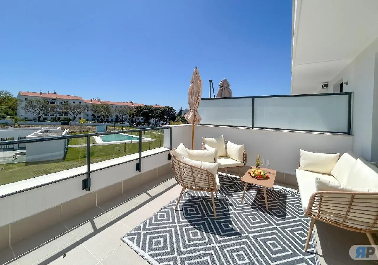 Apartment Archidona With Terrace And Garden View 埃斯特波纳
